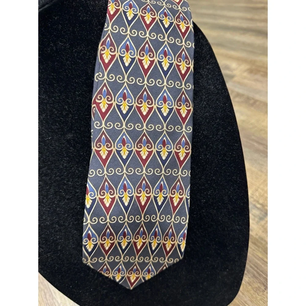 Van Heusen 417 by